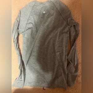 Lululemon Swiftly tech long sleeve full length gray